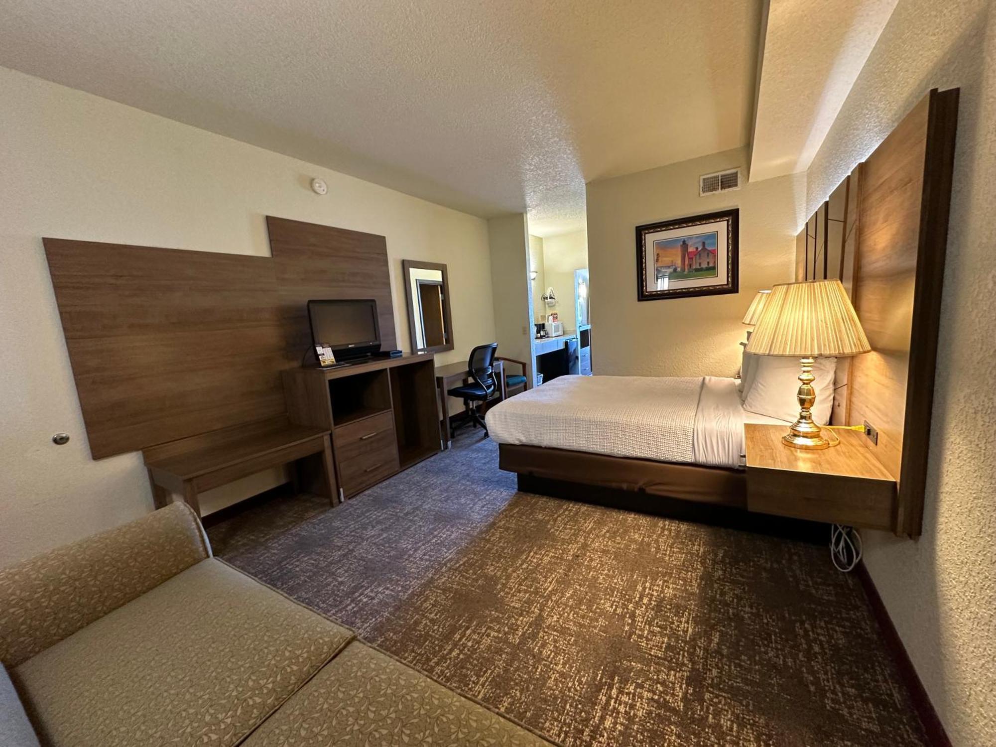 Mackinaw Beach And Bay Inn & Suites Mackinaw City Exteriör bild